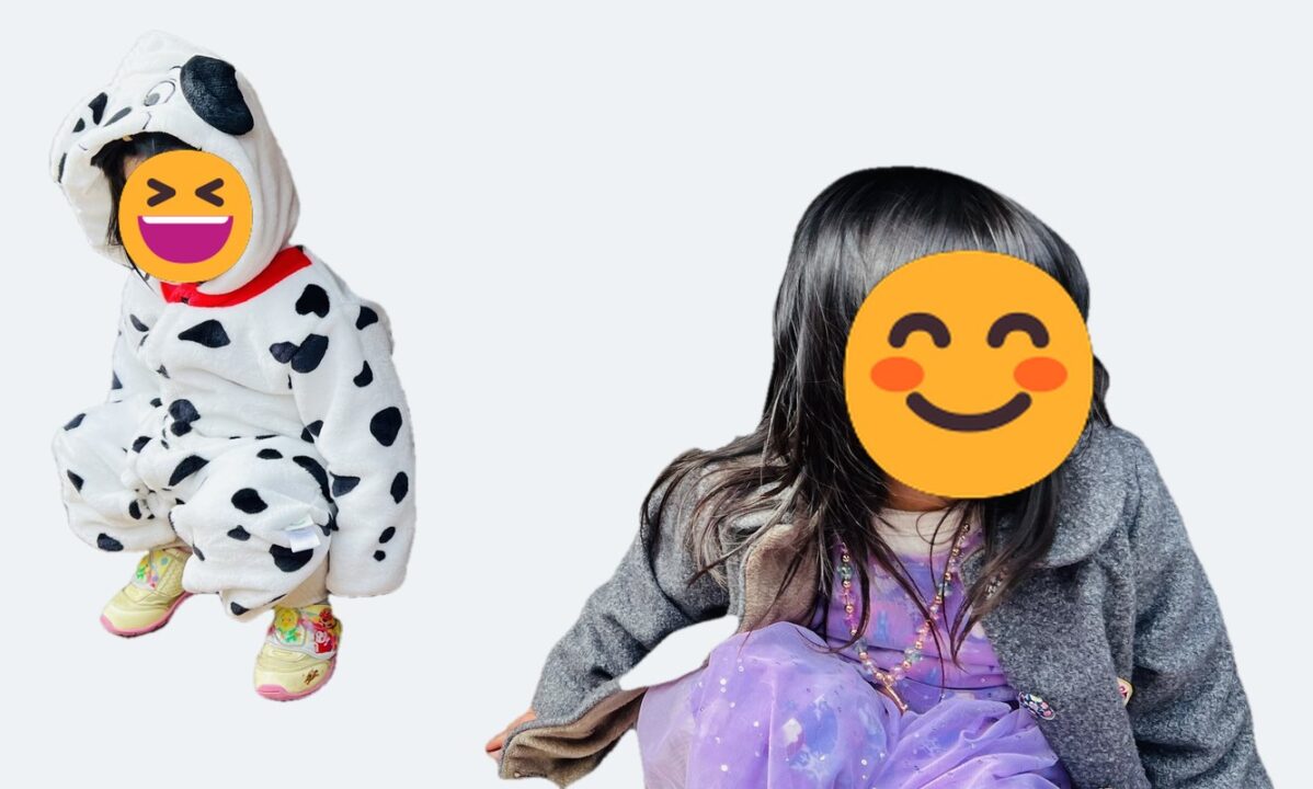 年齢による差。下の子は着ぐるみ、上の子は上着を羽織っただけ